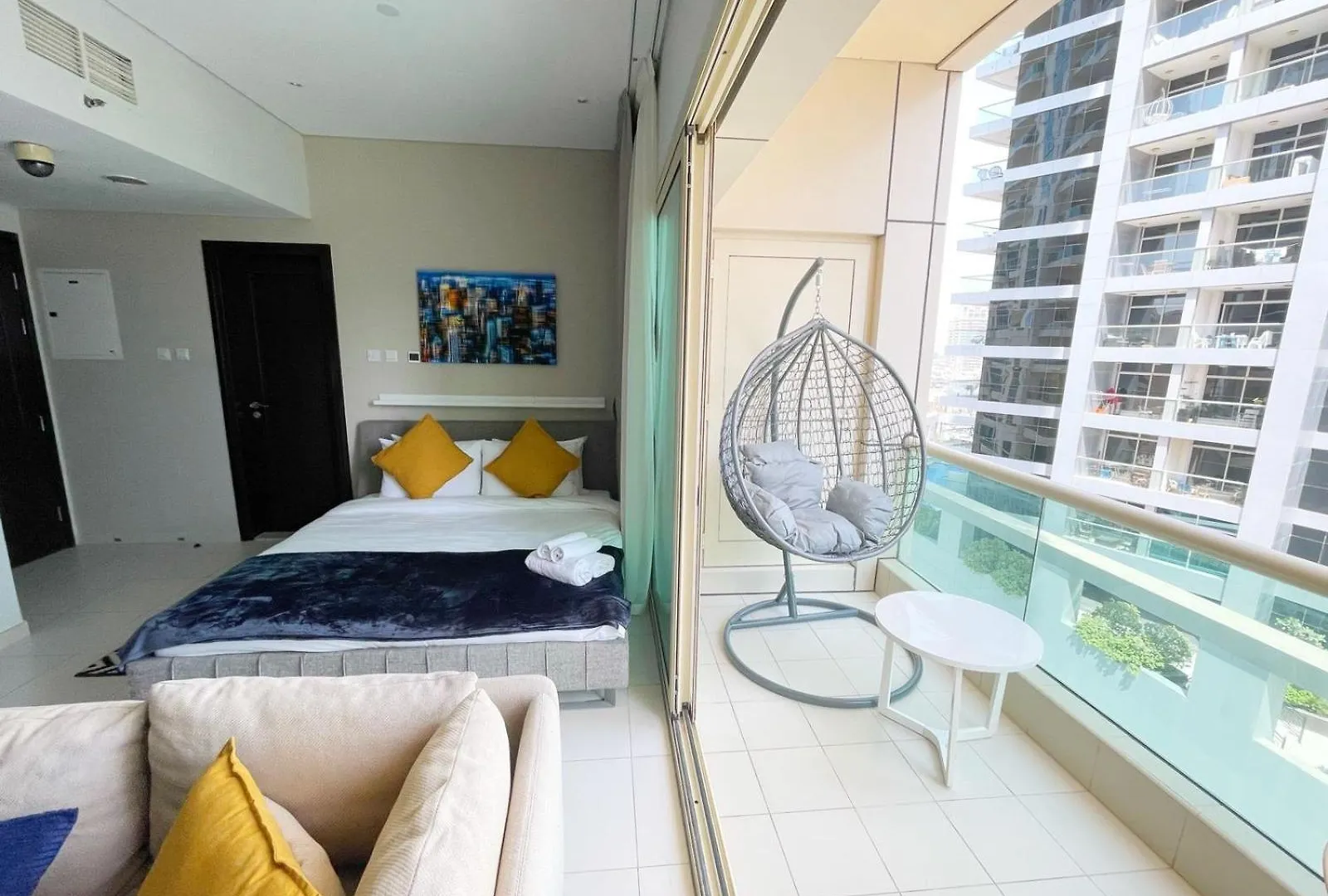 Sunrise Homes - A Lovely Studio Near Jbr Beach Dubai