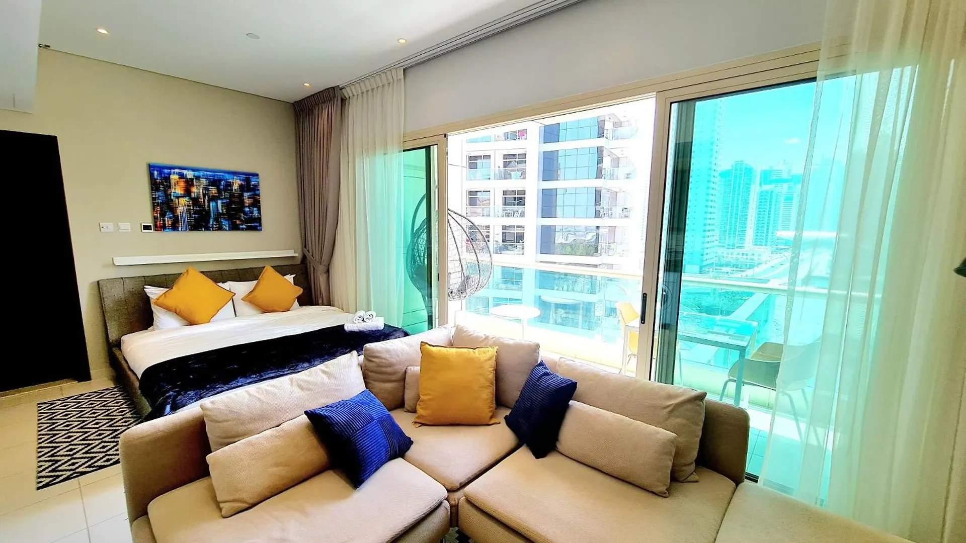Sunrise Homes - A Lovely Studio Near Jbr Beach Dubai Apartment