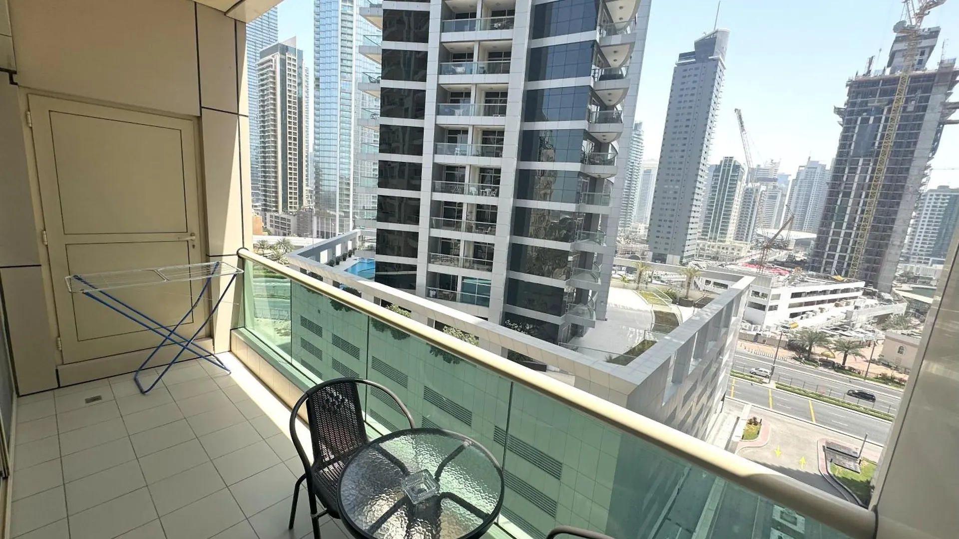 Apartment Sunrise Homes - A Lovely Studio Near Jbr Beach Dubai